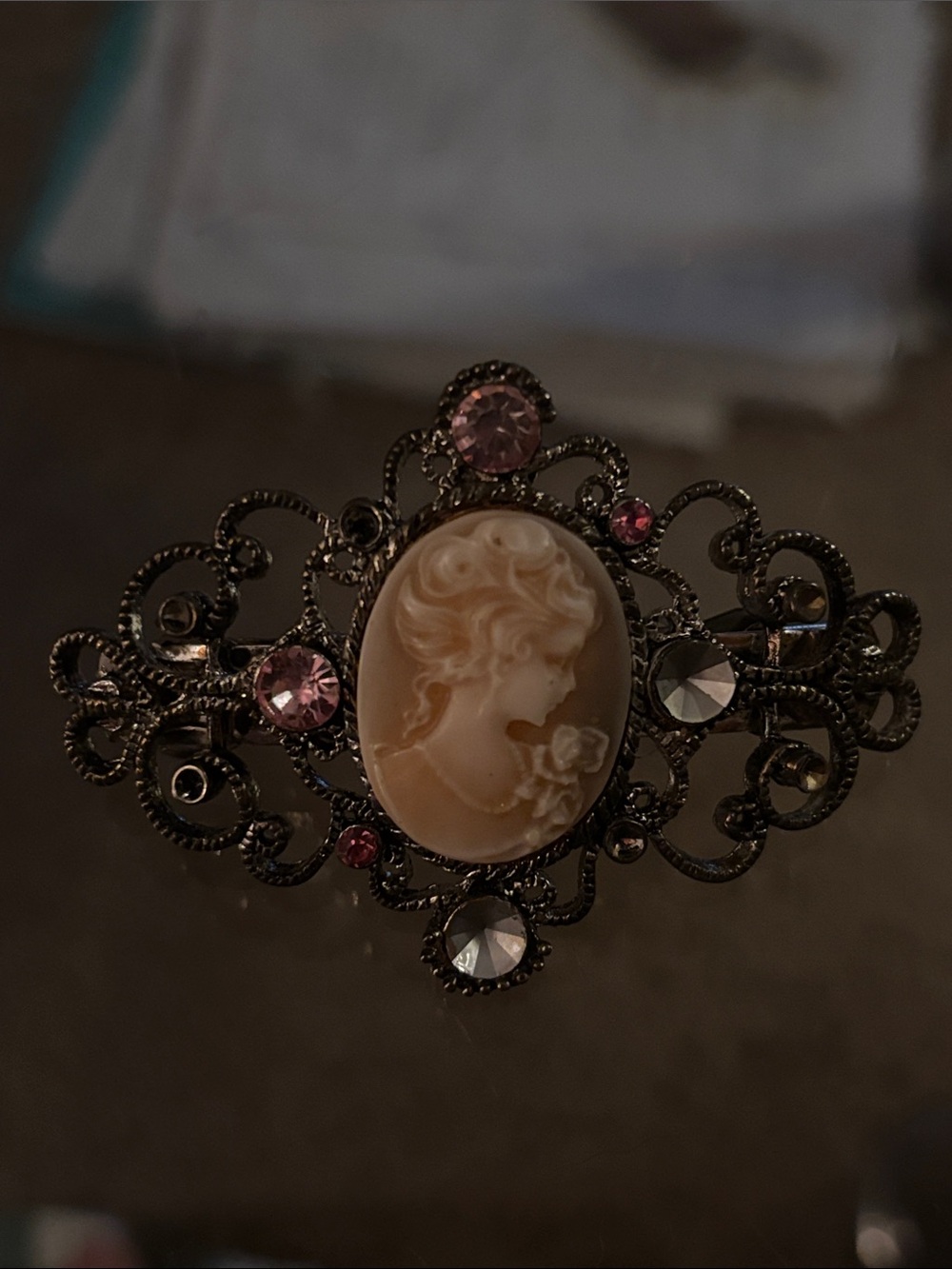 Vintage-Inspired Silver 1990s Cameo Hair Clip Barette with Pink Gem Accents
